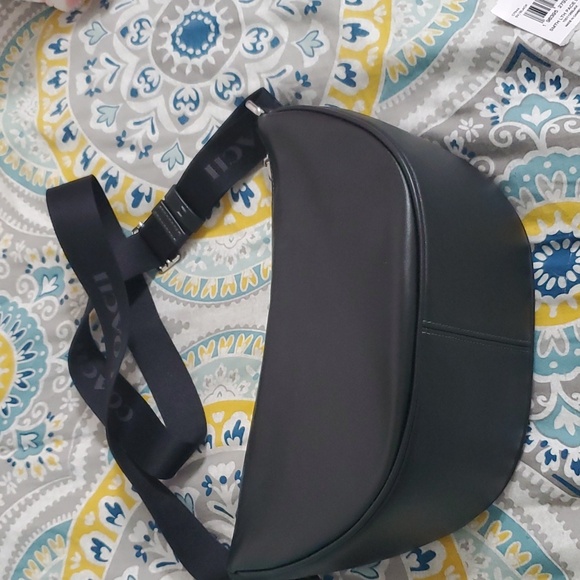 Coach Pace Crossbody - Picture 5 of 5